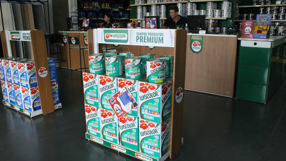 INTERIOR LOJA VAI XORA TINTAS BELVEDERE