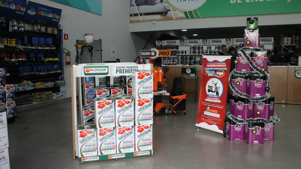 INTERIOR LOJA VAI XORA TINTAS MIRASSOL